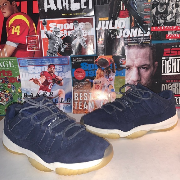 Air Jordan 11 Retro Low ‘RE2PECT’ size 10.5 - Picture 3 of 6